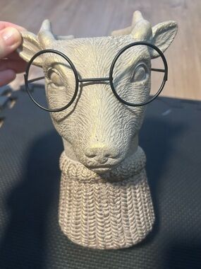 Deer with glasses planter